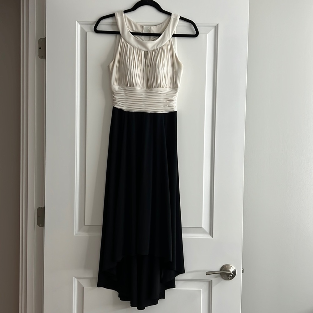High-low Sangria Formal Dress
